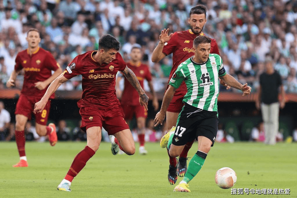 九游网页版-包含窗口期欧冠焦点战;上海海港状态回暖;悬念犹存;高层口径保持一致的词条